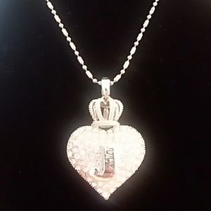 JUICY contour necklace...